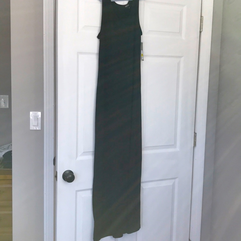 Sleek Maxi